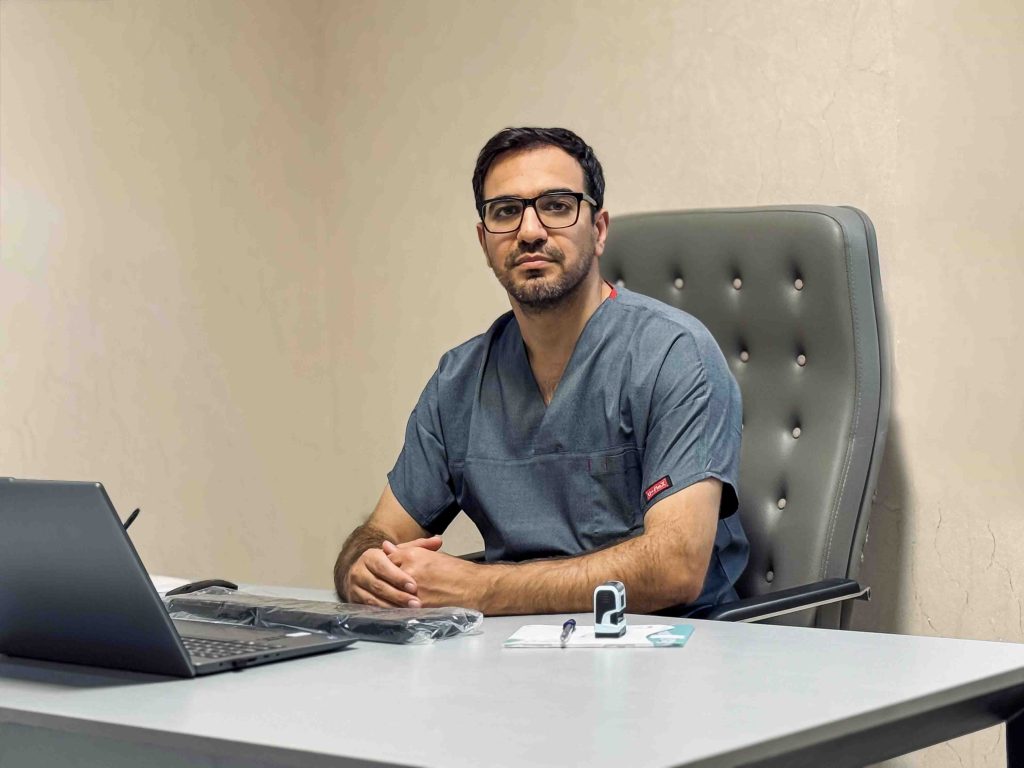 دکتر سید مهدی دشت بزرگی